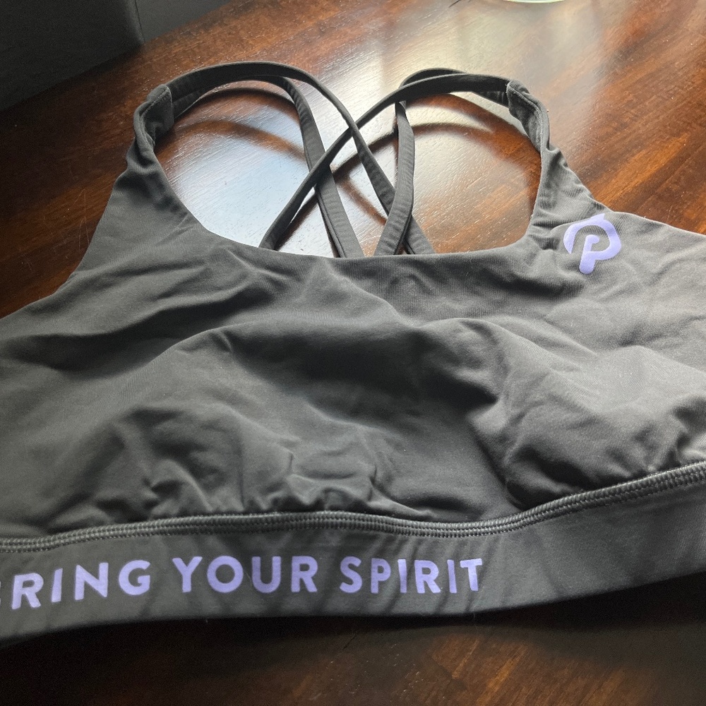 BNWOT - Peloton sports Bra Size L Lululemon